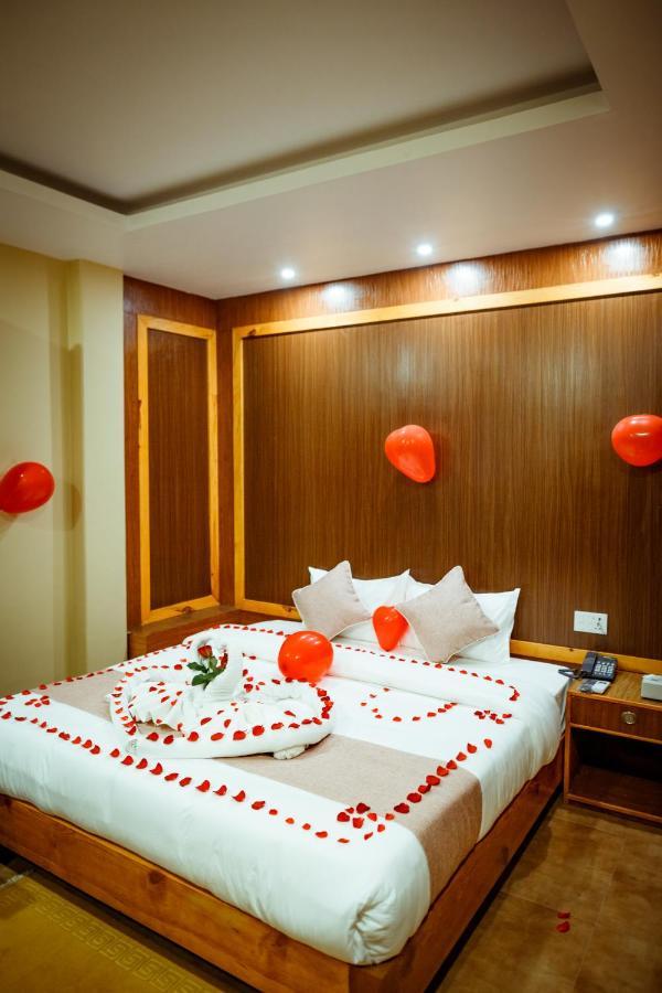 Paradise Boutique Hotel Pokhara Kültér fotó