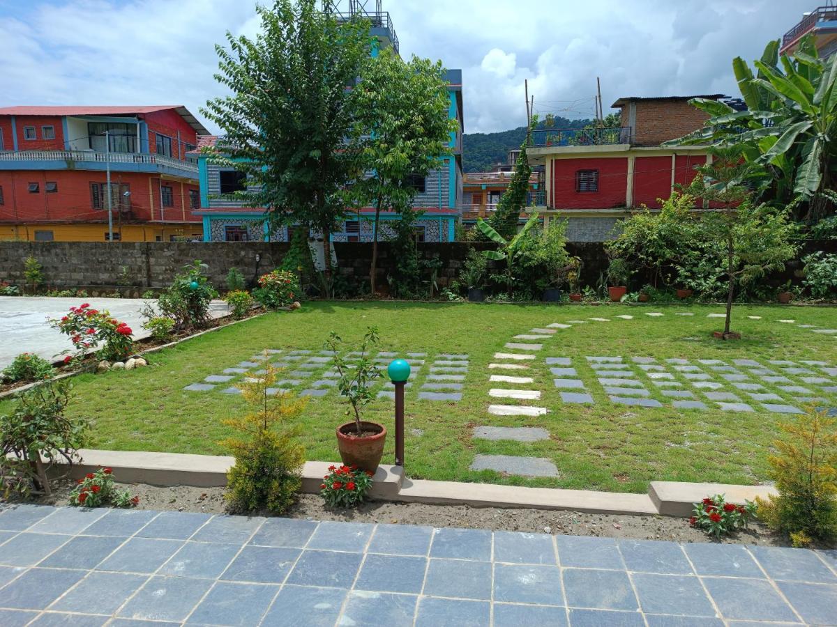 Paradise Boutique Hotel Pokhara Kültér fotó