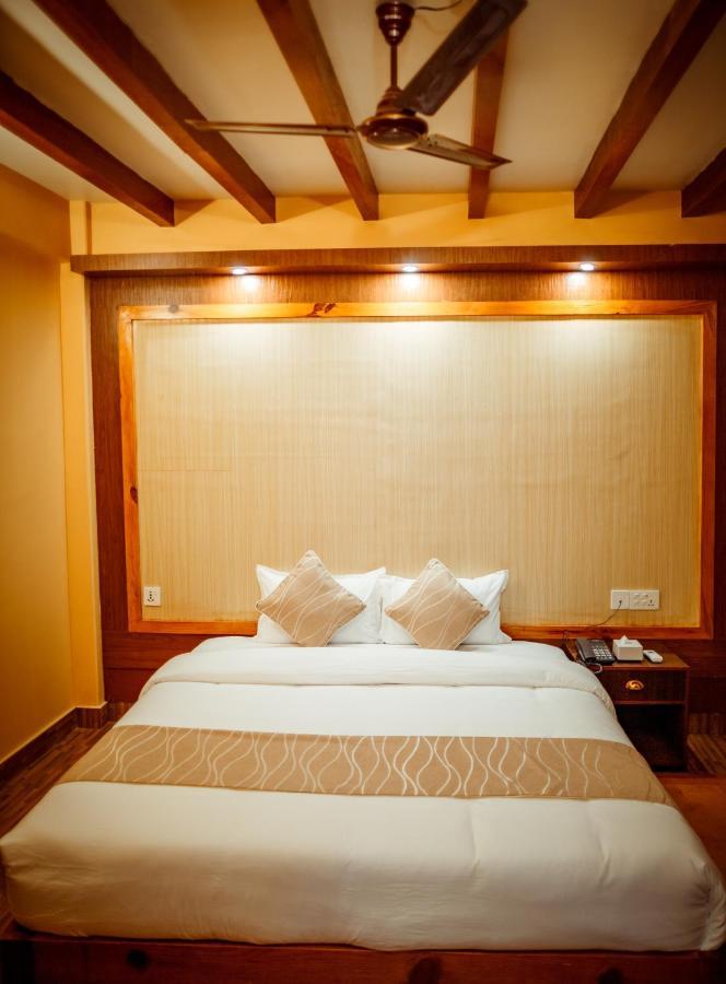 Paradise Boutique Hotel Pokhara Kültér fotó