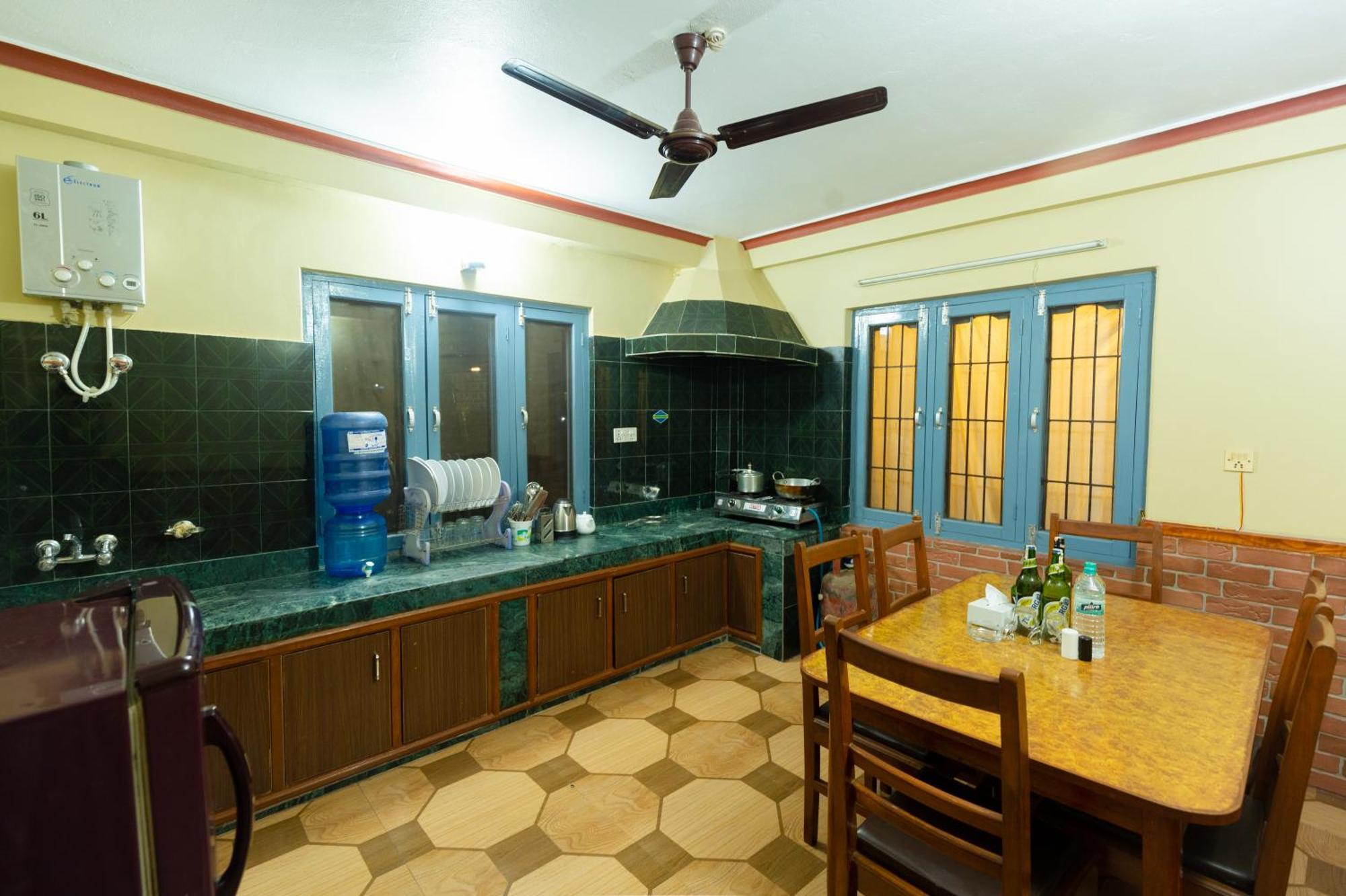 Paradise Boutique Hotel Pokhara Kültér fotó