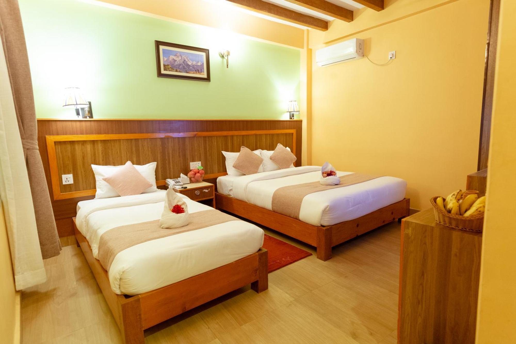 Paradise Boutique Hotel Pokhara Szoba fotó